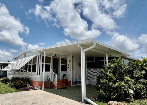 5121 Forest Park Dr, NORTH FORT MYERS, FL, 33917-5406 | Card Image