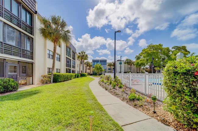 APT-8326 - 14255 Rosemary Ln, Condo with 2 bedrooms, 2 bathrooms and null parking in LARGO FL | Image 39