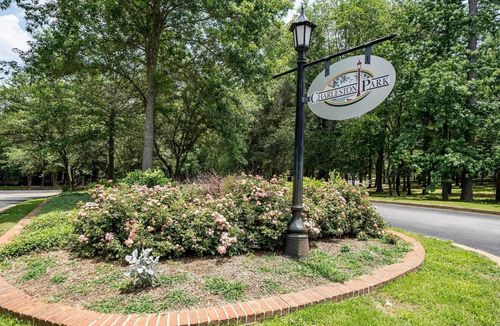 4028 Hanover Pl, Tyler, TX, 75701-6715 | Card Image