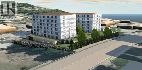 580 Shuswap St Se, Salmon Arm, BC, V1E2B9 | Card Image