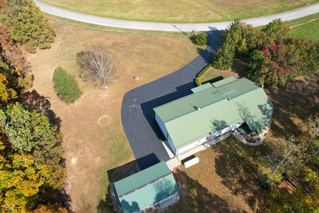 8052 E Ash Rd, House other with 2 bedrooms, 3 bathrooms and null parking in Bloomfield IN | Image 11