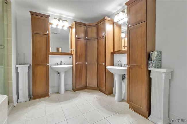 UNIT-403 - 132 Lakefront Blvd, Condo with 2 bedrooms, 2 bathrooms and null parking in Buffalo NY | Image 23