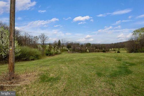 12039 Hupp Rd, BROADWAY, VA, 22815-3423 | Card Image