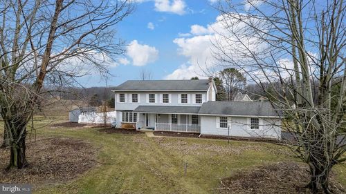 315 Debi Dr, BELLEFONTE, PA, 16823-6726 | Card Image