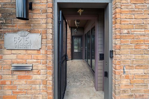 a-6215 Westcott Street, Houston, TX, 77007 | Card Image