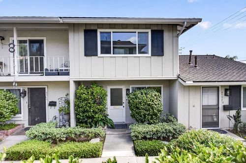 4588 Jamestown Dr, Yorba Linda, CA, 92886-3378 | Card Image