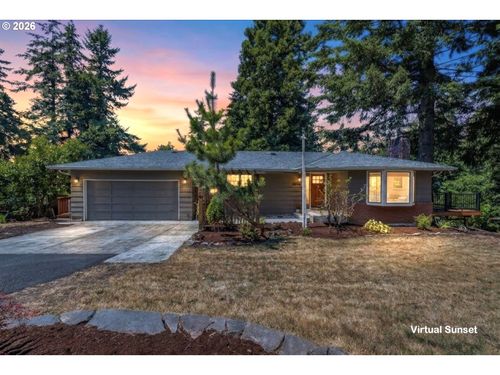 13675 Se 177th Ave, Damascus, OR, 97089-8270 | Card Image