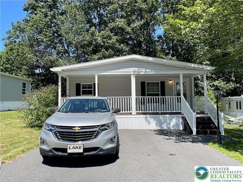 194 Haddon Dr, MACUNGIE, PA, 18062-9263 | Card Image