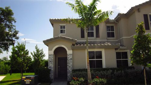 1501-1501 Se 27th Rd, Homestead, FL, 33035-2526 | Card Image