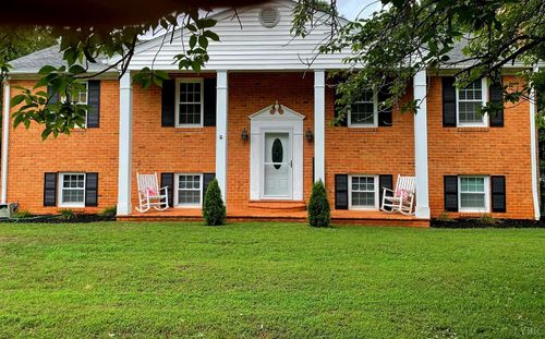 112 Hickory Way, Madison Heights, VA, 24572-5968 | Card Image