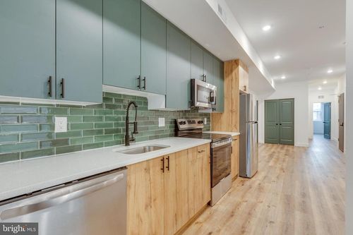 2-2617 N 11th St, PHILADELPHIA, PA, 19133-1402 | Card Image