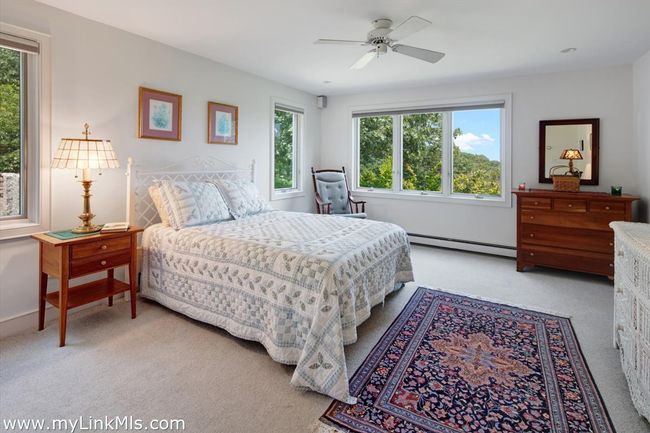 100 Gosnolds Way, House other with 4 bedrooms, 3 bathrooms and null parking in Chilmark MA | Image 21