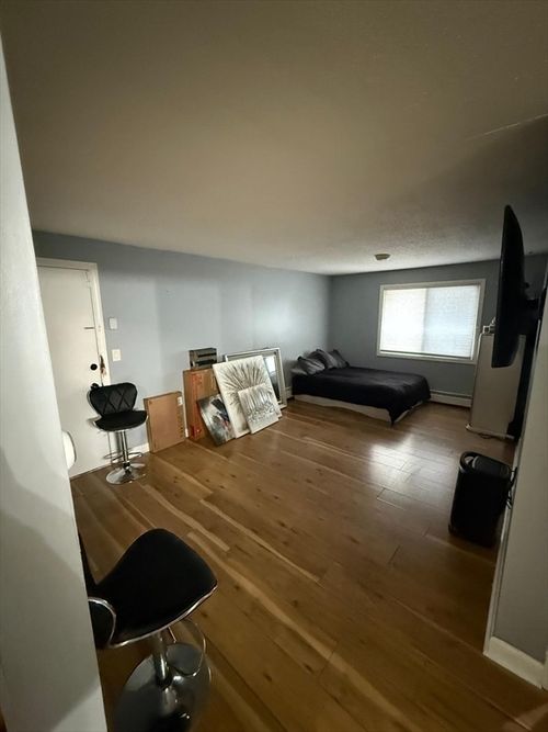 apt-6-24 Inman St, Lawrence, MA, 01843-2748 | Card Image