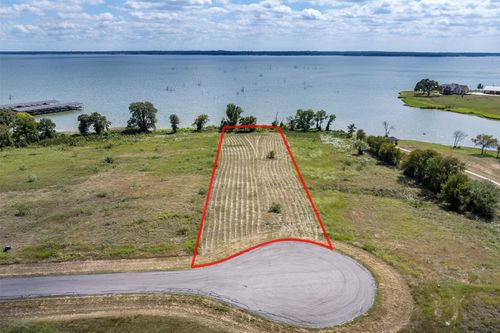 49 Stillwater Shores Dr, Corsicana, TX, 75109 | Card Image