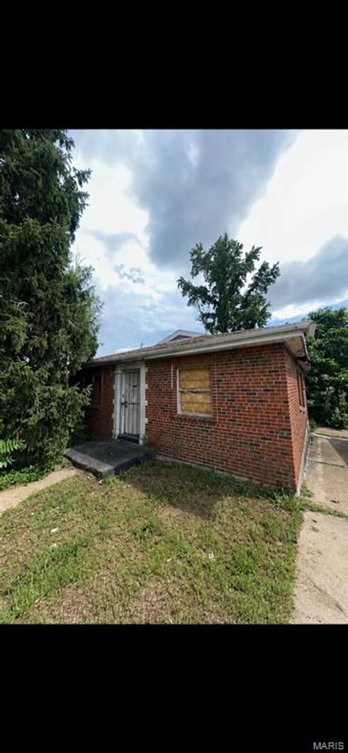 5709 Lilian Ave, Saint Louis, MO, 63120-1903 | Card Image