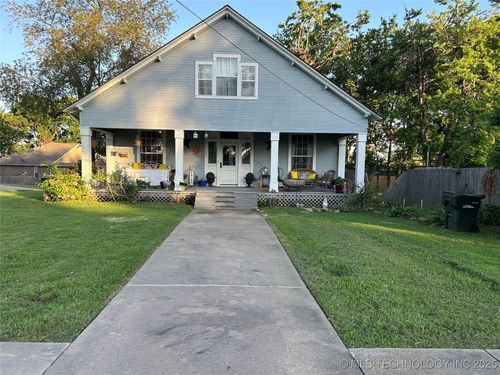 125 E Walnut St, Fort Gibson, OK, 74434-8511 | Card Image