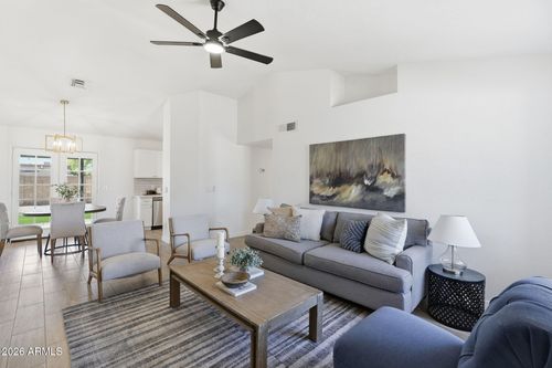 126 N Cottonwood St, Chandler, AZ, 85225-5810 | Card Image