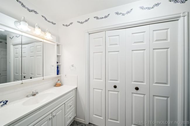 857 Bayshore Dr, House other with 3 bedrooms, 2 bathrooms and null parking in Sand Springs OK | Image 17