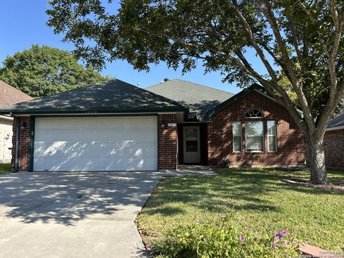 1658 Lantana Cir, New Braunfels, TX, 78130-1109 | Card Image