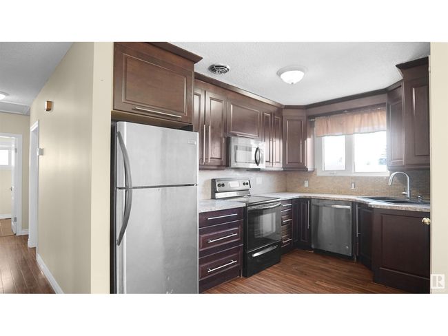 12815 79 St Nw, House other with 5 bedrooms, 2 bathrooms and 2 parking in Edmonton AB | Image 11