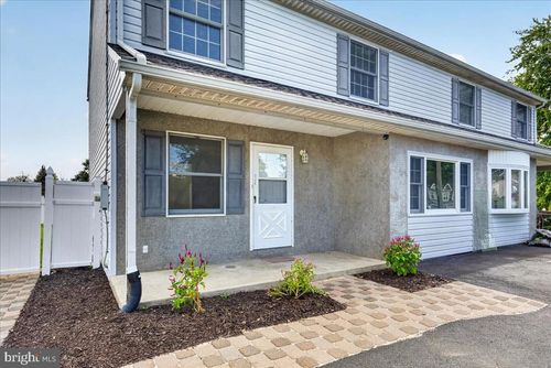 315 Olive Ave, HORSHAM, PA, 19044-2518 | Card Image