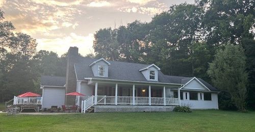 242 Coaltown Rd, Boyers, PA, 16020-1118 | Card Image