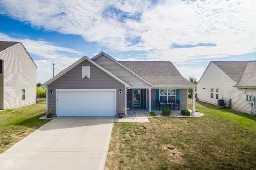 11727 Fawn Crest Dr, Indianapolis, IN, 46235-6143 | Card Image