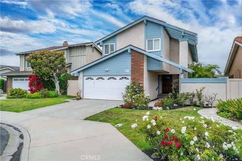 8913 La Dona Ct, Fountain Valley, CA, 92708-3319 | Card Image