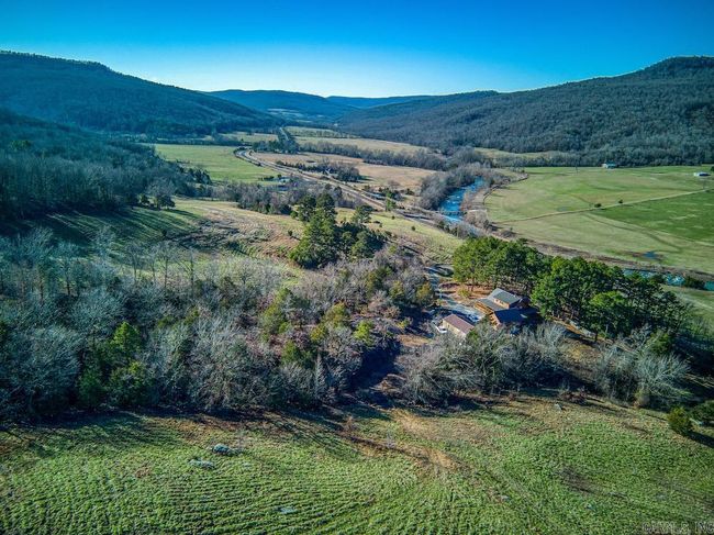 12278 S Highway 27, House other with 3 bedrooms, 3 bathrooms and null parking in Marshall AR | Image 9