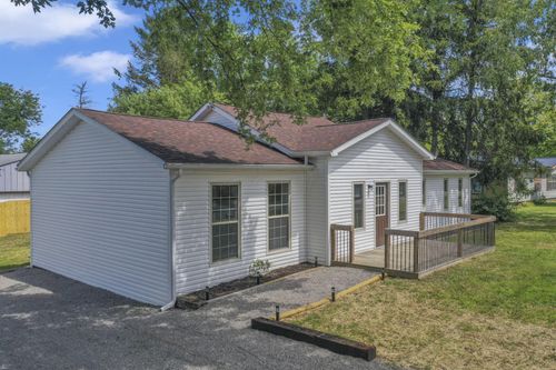 5170 Fairfield Beach Rd Ne, Thornville, OH, 43076-9192 | Card Image