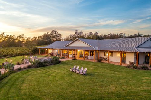 4145 Roblar Ave, Santa Ynez, CA, 93460-9581 | Card Image