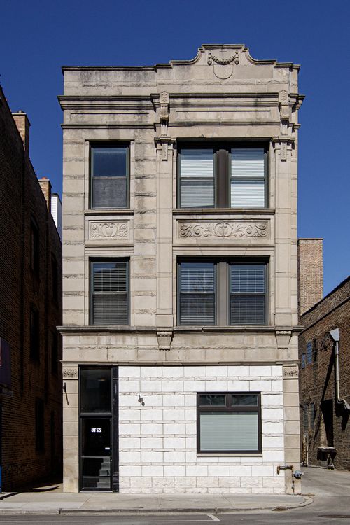 2f-2216 W Taylor St, Chicago, IL, 60612-4278 | Card Image