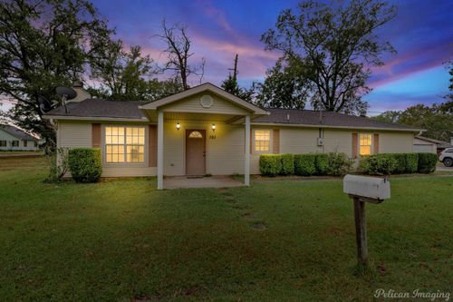 101 W Jefferson Ave, Haughton, LA, 71037-9089 | Card Image