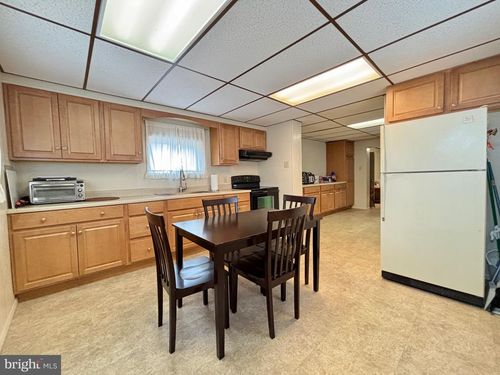 32 W Berea St, SUMMIT HILL, PA, 18250-1403 | Card Image