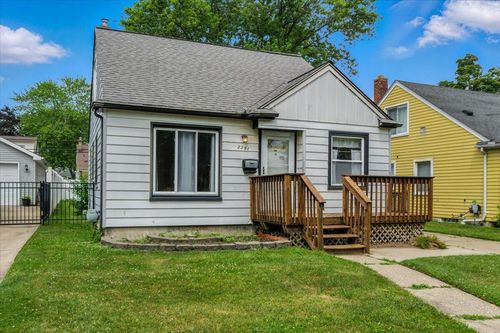 2251 Gardner Ave, Berkley, MI, 48072-1278 | Card Image