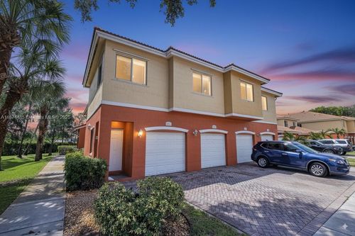 5-7400 Palomino Dr, Hollywood, FL, 33024-2349 | Card Image