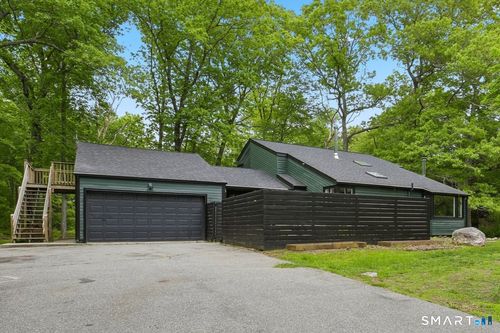 520 Lisbon Rd, Canterbury, CT, 06331-1705 | Card Image