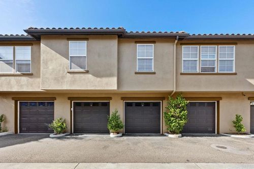2-14676 Via Fiesta, San Diego, CA, 92127-3890 | Card Image