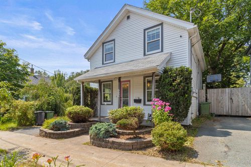 22 Brookside Ave, Dartmouth, NS, B3A3B5 | Card Image