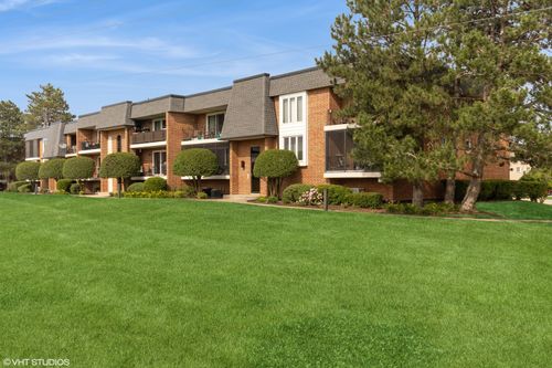 unit-1s-15722 Deerfield Ct, Orland Park, IL, 60462-3636 | Card Image