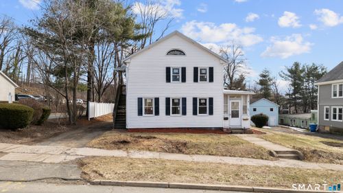 301 Queen St, Bristol, CT, 06010-6358 | Card Image