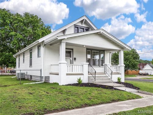 112 S 1st St, Caseyville, IL, 62232-1502 | Card Image