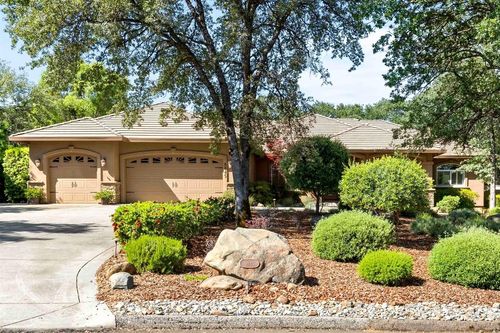 9845 Spyglass Cir, Auburn, CA, 95602-9412 | Card Image