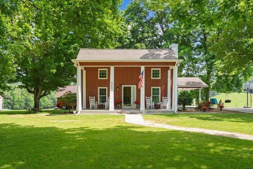 1364 Country Club Rd, Sparta, TN, 38583-3212 | Card Image