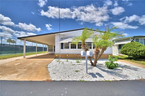 4132 Sprucewood St, WINTER HAVEN, FL, 33880-1642 | Card Image