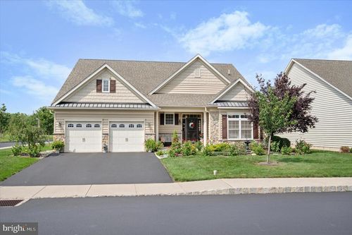 101 Bayhill Dr, NORTH WALES, PA, 19454-1543 | Card Image