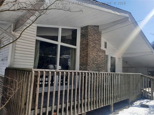 208 Sun Valley Drive, St Albans, WV, 25177 | Card Image