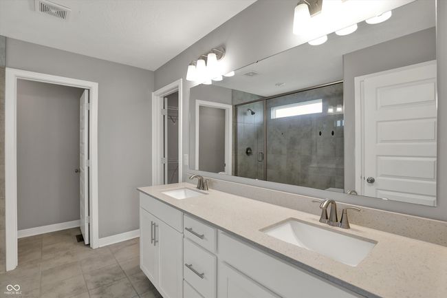 10423 Hamburg Dr, House other with 5 bedrooms, 6 bathrooms and null parking in Fortville IN | Image 62
