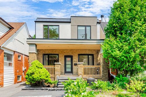 1043 Logan Ave, East York, ON, M4K3G2 | Card Image