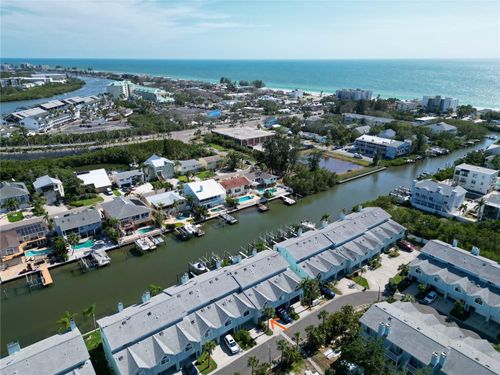 659 Garland Cir, INDIAN ROCKS BEACH, FL, 33785-2642 | Card Image